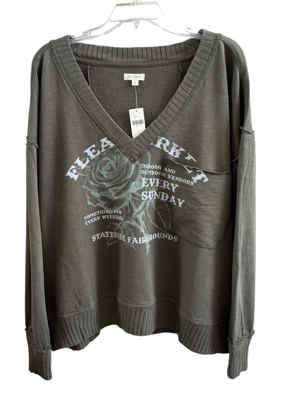 Pilcro/Anthropologie V-Neck Graphic Flea Market Sweatshirt in Pine Size XL. NWT - Picture 5 of 11